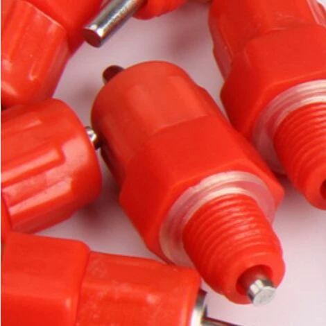 10 Morceaux De Sucette D'eau Mangeoire De Poulet Fournitures De Volaille Style De Vis De Poule 56Vingt – Image 5